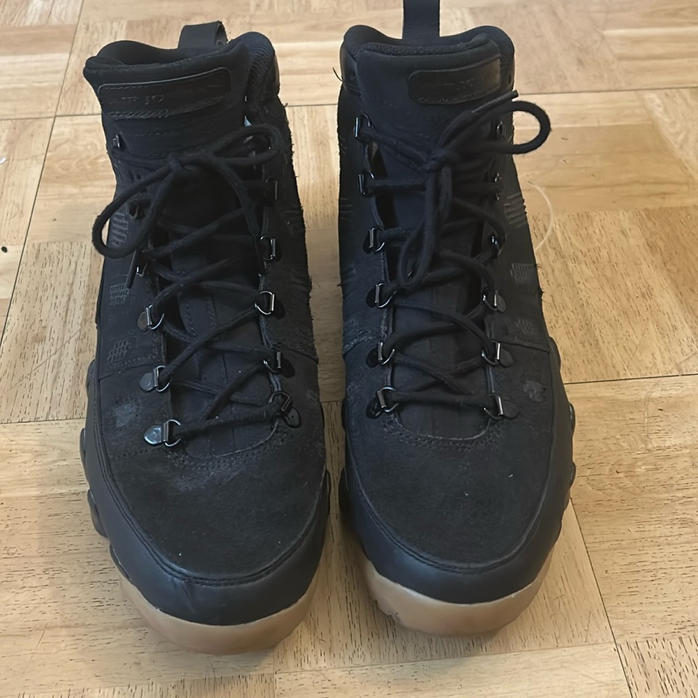 Jordan 9 Retro Boot Black Gum